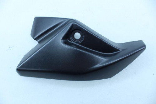 Habillage de tete de fourche droit SUZUKI GSR 600 06-10