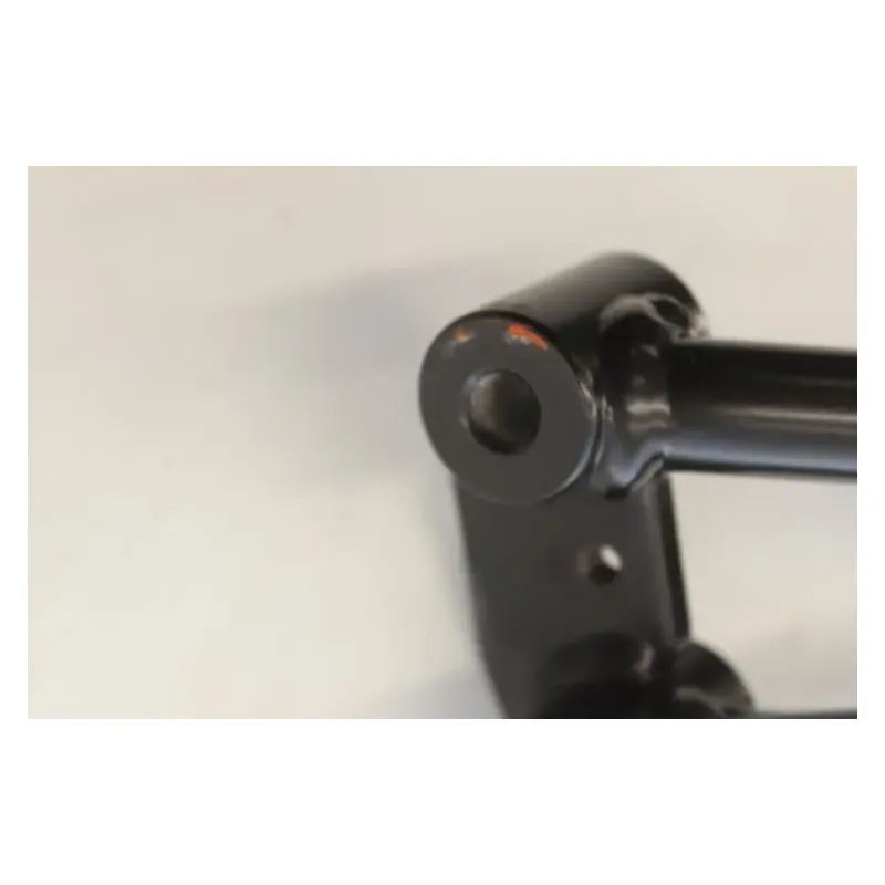 Platine arriere droite KTM DUKE 125 2017 - 2023
