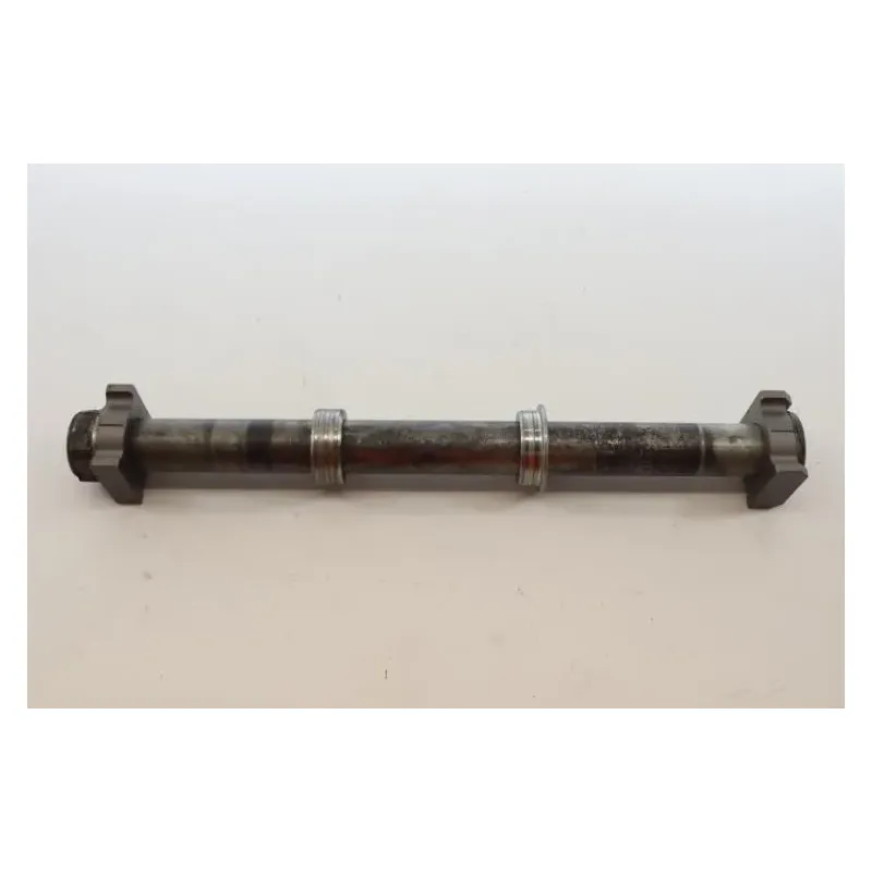 Axe de roue arriere HONDA CBR 900 RR FIREBLADE 2000 - 2001