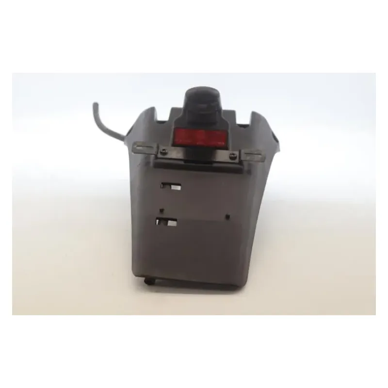 Support de plaque et eclairage YAMAHA MAJESTY 125 2001 - 2002