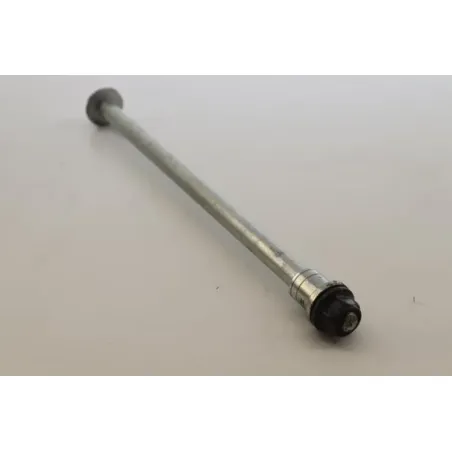 Axe de roue avant YAMAHA MAJESTY 125 2001 - 2002