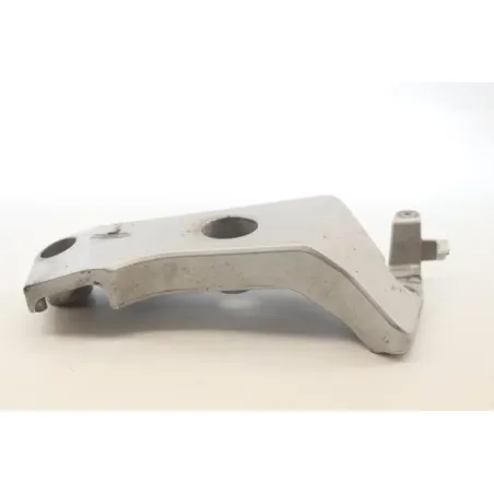 Support moteur droit HONDA CB 600 F HORNET 1998 - 2002