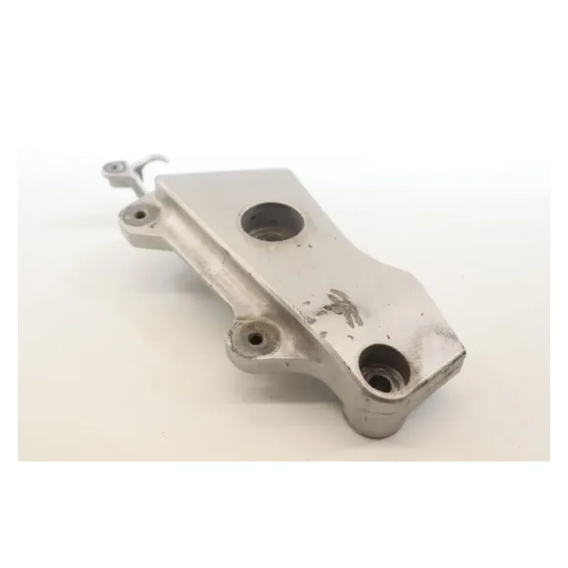 Support moteur droit HONDA CB 600 F HORNET 1998 - 2002