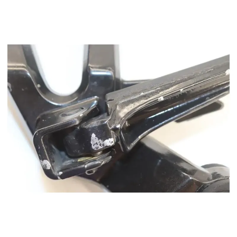 Platine arriere gauche SUZUKI SV 1000 2003 - 2005
