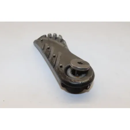 Repose pieds arriere gauche MBK CW 50 BOOSTER 2004 - 2018