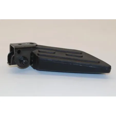Platine arriere droite PEUGEOT KISBEE 50 RS 2010 - 2020