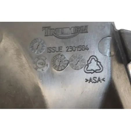 Cache sous bulle TRIUMPH SPRINT 1050 ST ABS 2005 - 2010