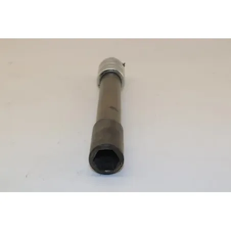 Axe de roue avant TRIUMPH SPRINT 1050 ST ABS 2005 - 2010