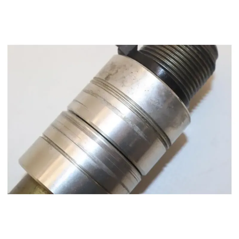 Axe de roue avant TRIUMPH SPRINT 1050 ST ABS 2005 - 2010