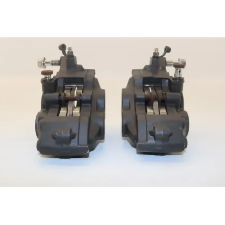 Etrier de frein avant TRIUMPH SPRINT 1050 ST ABS 2005 - 2010