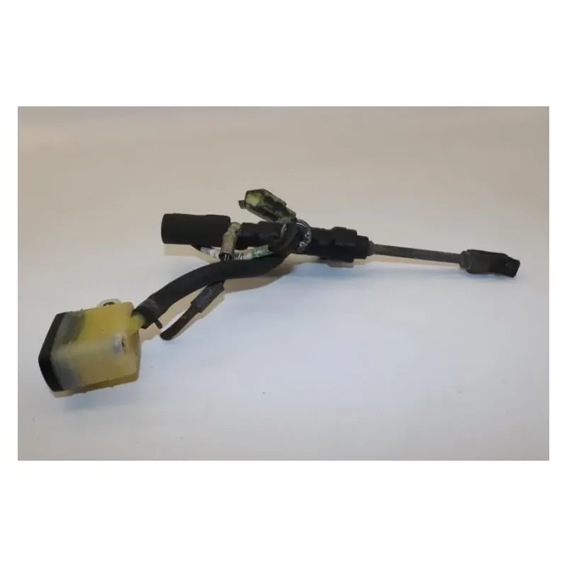 Maitre cylindre frein arriere TRIUMPH SPRINT 1050 ST ABS 2005 - 2010