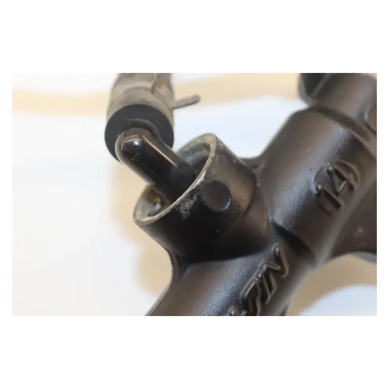 Maitre cylindre frein arriere TRIUMPH SPRINT 1050 ST ABS 2005 - 2010