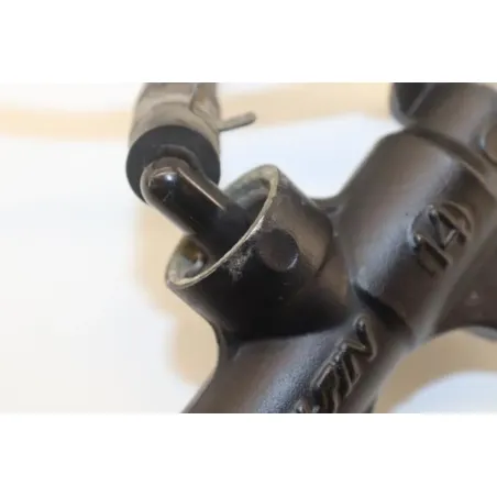 Maitre cylindre frein arriere TRIUMPH SPRINT 1050 ST ABS 2005 - 2010