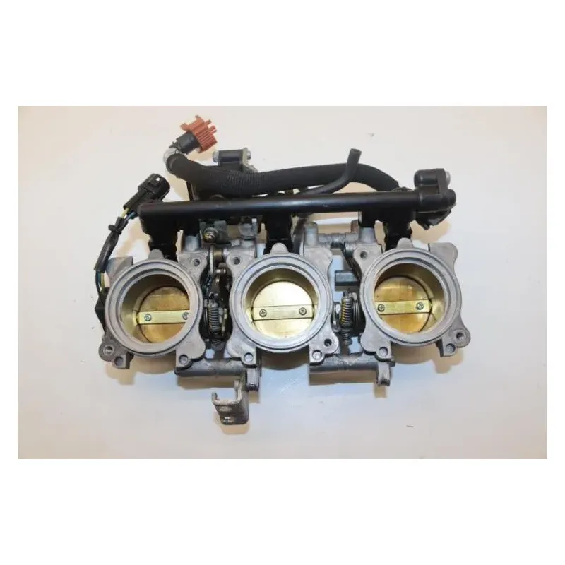 Rampe d'injection TRIUMPH STREET TRIPLE 675 R 2007 - 2011