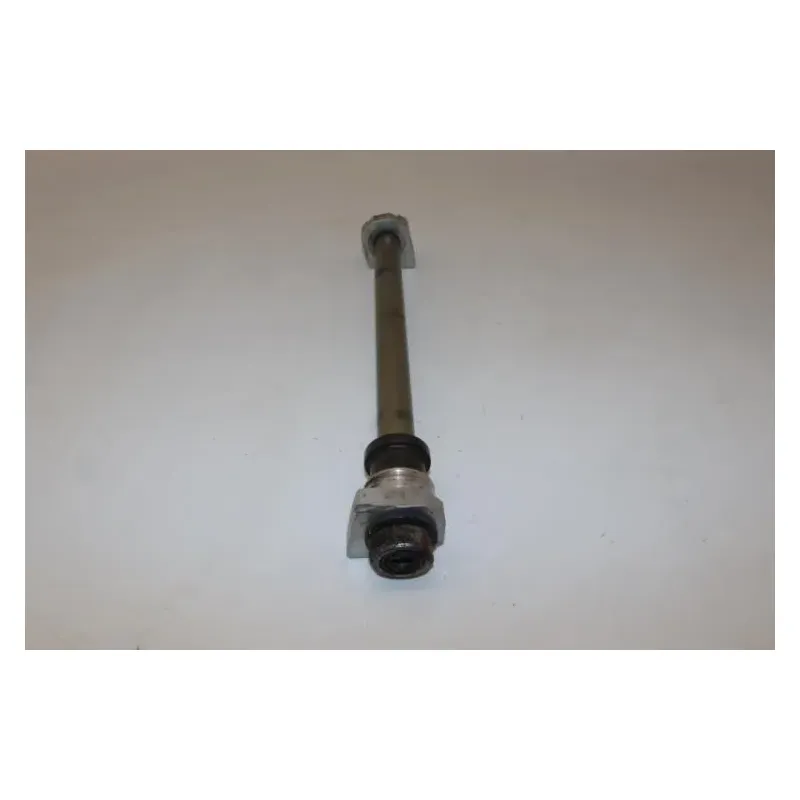 Axe de roue arriere TRIUMPH STREET TRIPLE 675 R 2007 - 2011