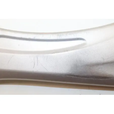Platine avant gauche SUZUKI SFV 650 GLADIUS 2009 - 2015