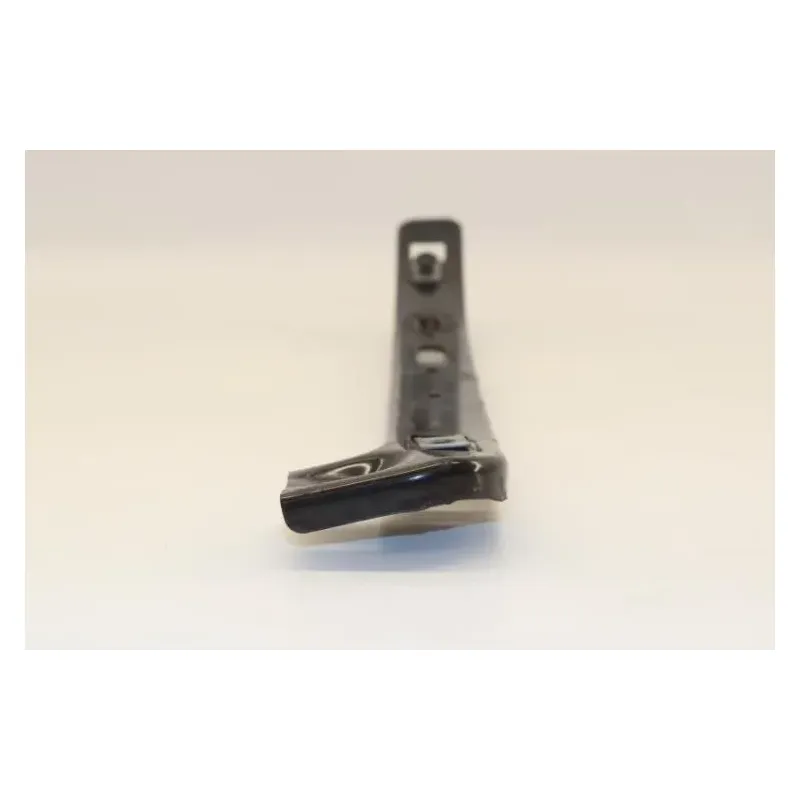 Support marche pied droit PIAGGIO BEVERLY 500 2002 - 2006