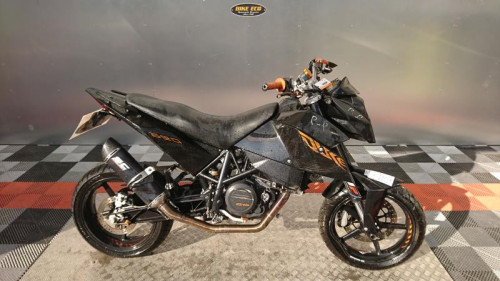 KTM DUKE 690