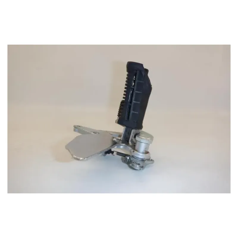 Platine avant droite SUZUKI GSE 500 1996 - 2000