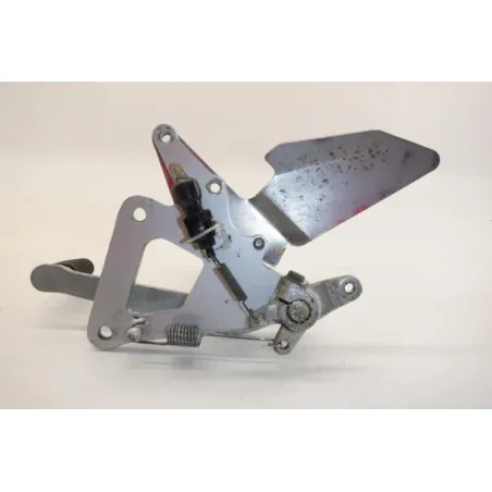 Platine avant droite SUZUKI GSE 500 1996 - 2000