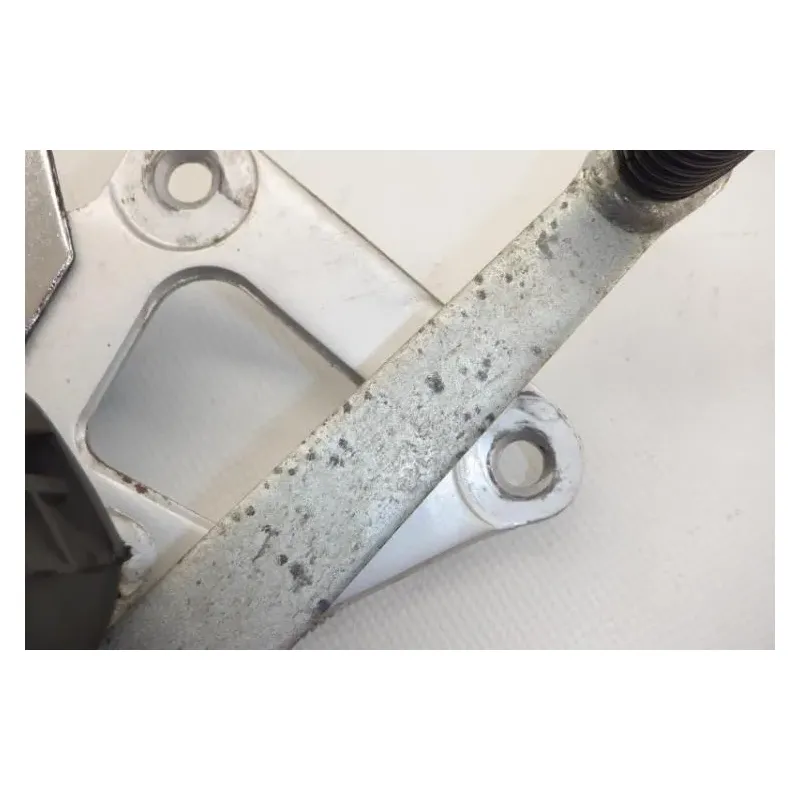 Platine avant droite SUZUKI GSE 500 1996 - 2000