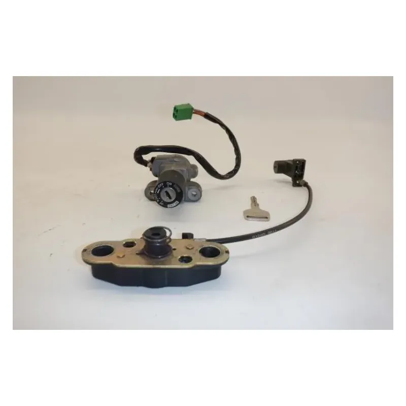 Jeu de serrure contacteur a cle SUZUKI GSE 500 1996 - 2000