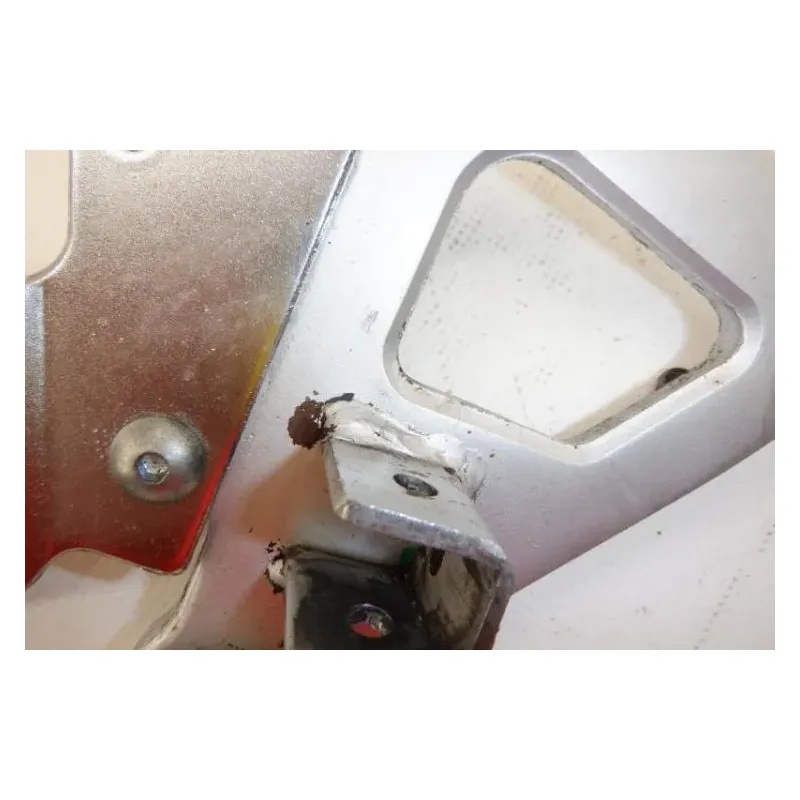 Platine avant droite SUZUKI GSE 500 1996 - 2000