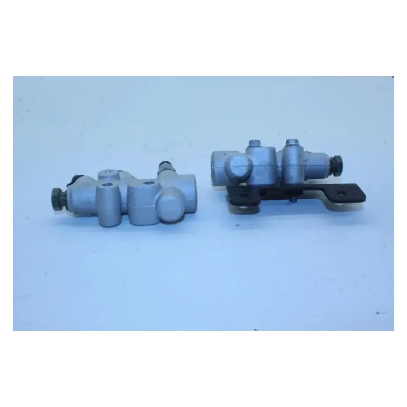 Repartiteur de frein PIAGGIO MP3 300 TOURING 2010 - 2013