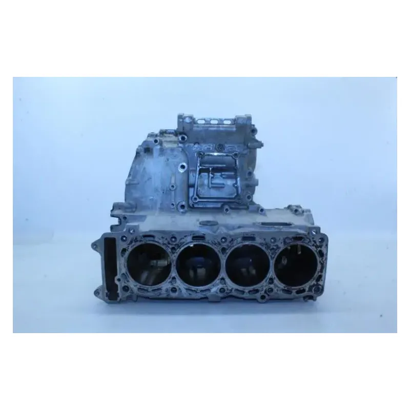Carter moteur SUZUKI GSXR 750 2000 - 2003