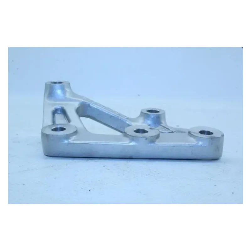 Support moteur droit YAMAHA TDM 850 1991 - 1995