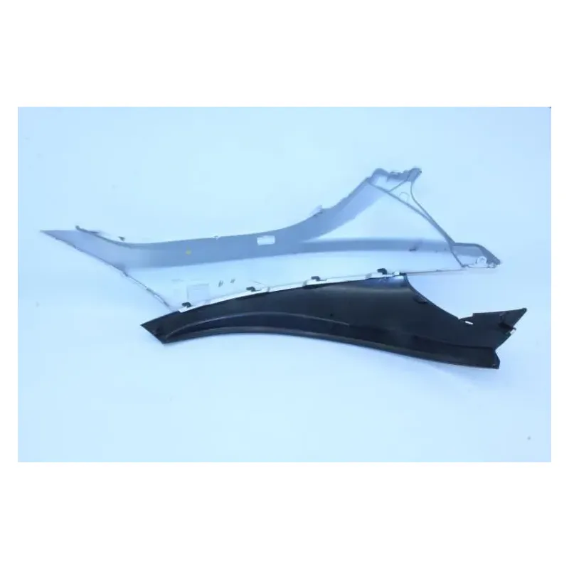 Carenage arriere droit PIAGGIO MP3 125 2006 - 2008