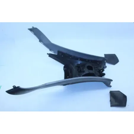 Cache carenage centrale marche pieds plancher PIAGGIO MP3 125 2006 - 2008