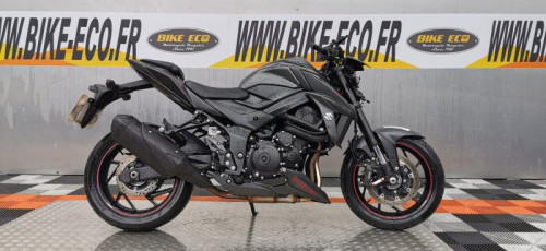 SUZUKI GSX-S 750