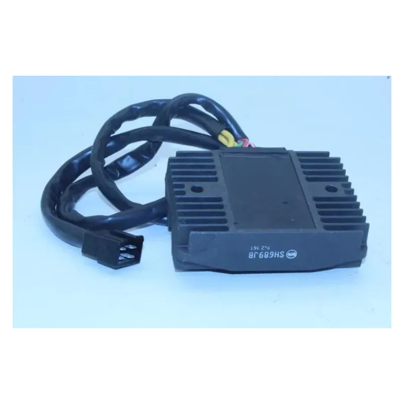 Regulateur charge batterie PIAGGIO MP3 250 LT 2008 - 2009