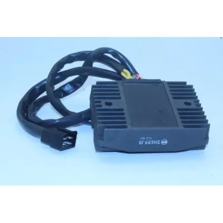 Regulateur charge batterie PIAGGIO MP3 250 LT 2008 - 2009