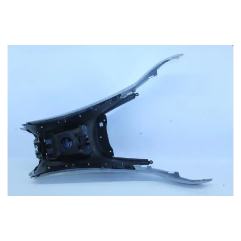Cache carenage centrale marche pieds plancher PIAGGIO MP3 300 TOURING 2010 - 2013
