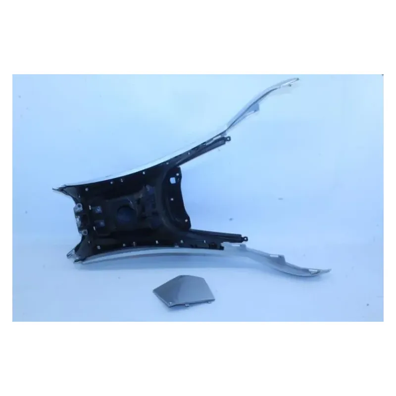 Cache carenage centrale marche pieds plancher PIAGGIO MP3 300 TOURING 2010 - 2013