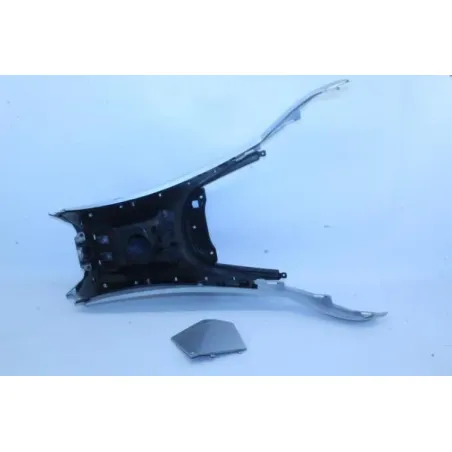 Cache carenage centrale marche pieds plancher PIAGGIO MP3 300 TOURING 2010 - 2013