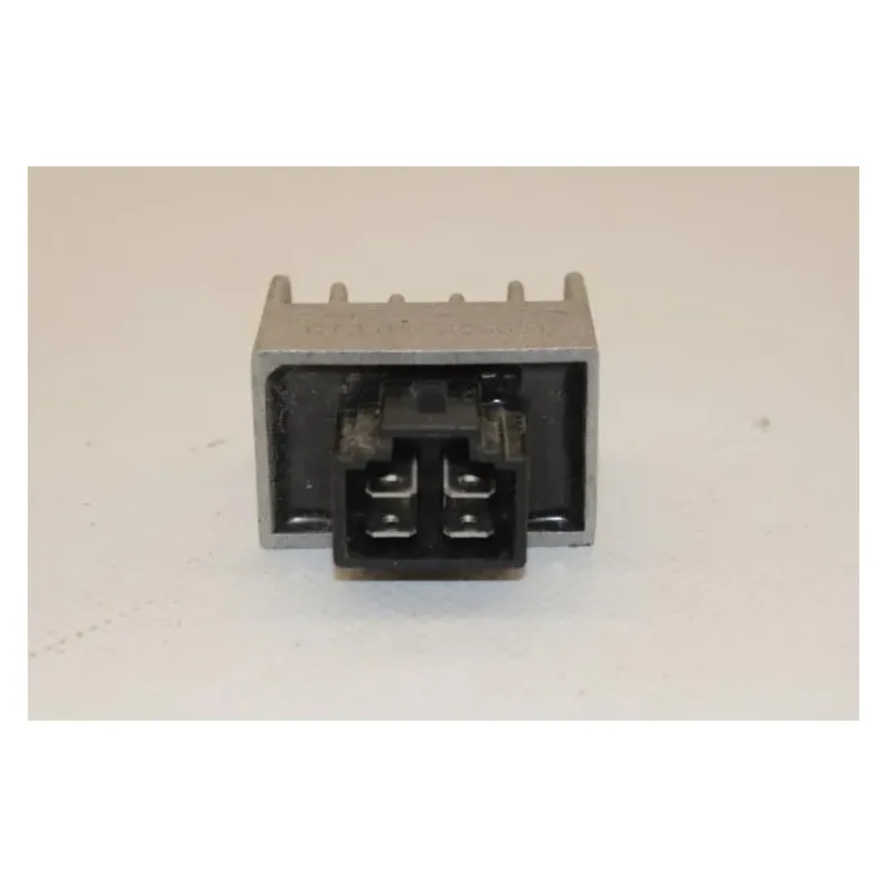 Regulateur charge batterie PEUGEOT KISBEE 50 2010 - 2020