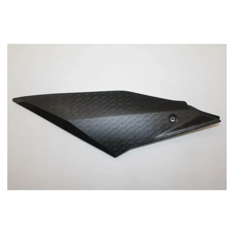 Demi flanc selle gauche YAMAHA YZF R1 2015 - 2019