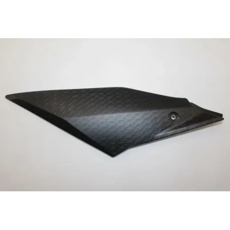 Demi flanc selle gauche YAMAHA YZF R1 2015 - 2019