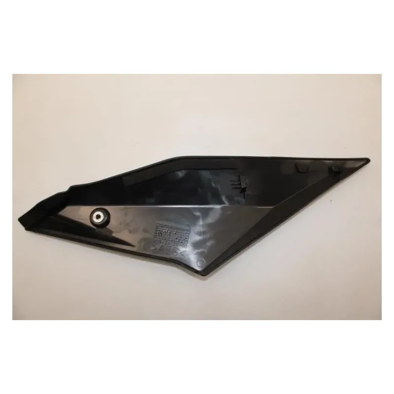 Demi flanc selle gauche YAMAHA YZF R1 2015 - 2019