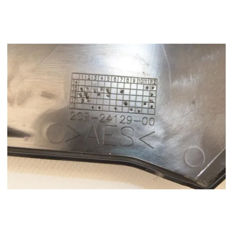 Demi flanc selle gauche YAMAHA YZF R1 2015 - 2019