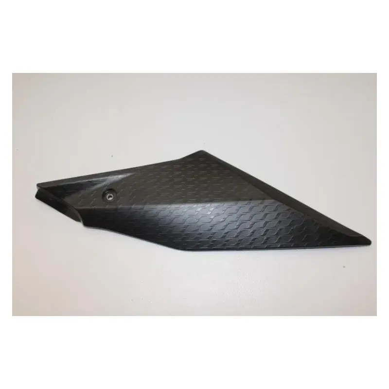 Demi flanc selle gauche YAMAHA YZF R1 2015 - 2019