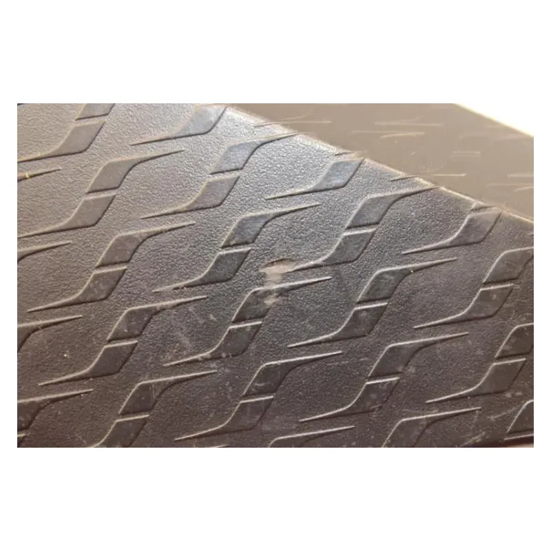 Demi flanc selle gauche YAMAHA YZF R1 2015 - 2019