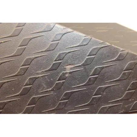 Demi flanc selle gauche YAMAHA YZF R1 2015 - 2019