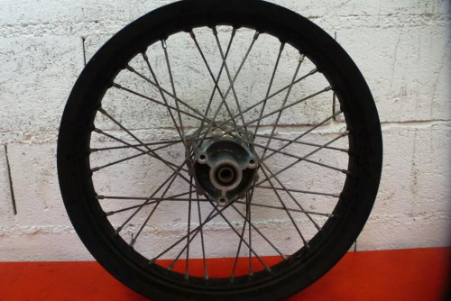 Jante arriere YAMAHA XT 125 R 08-10