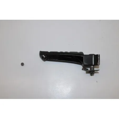 Repose pieds arriere droit YAMAHA FZ6 600 FAZER S 2004 - 2006