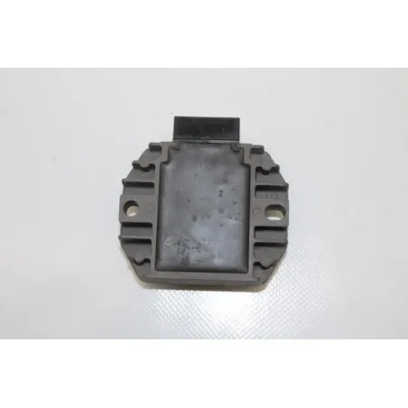 Regulateur charge batterie YAMAHA YPR 125 XMAX BUSINESS ABS 2010 - 2012