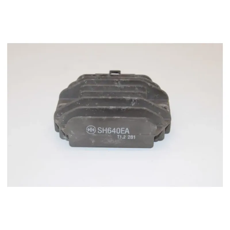 Regulateur charge batterie YAMAHA YPR 125 XMAX BUSINESS ABS 2010 - 2012